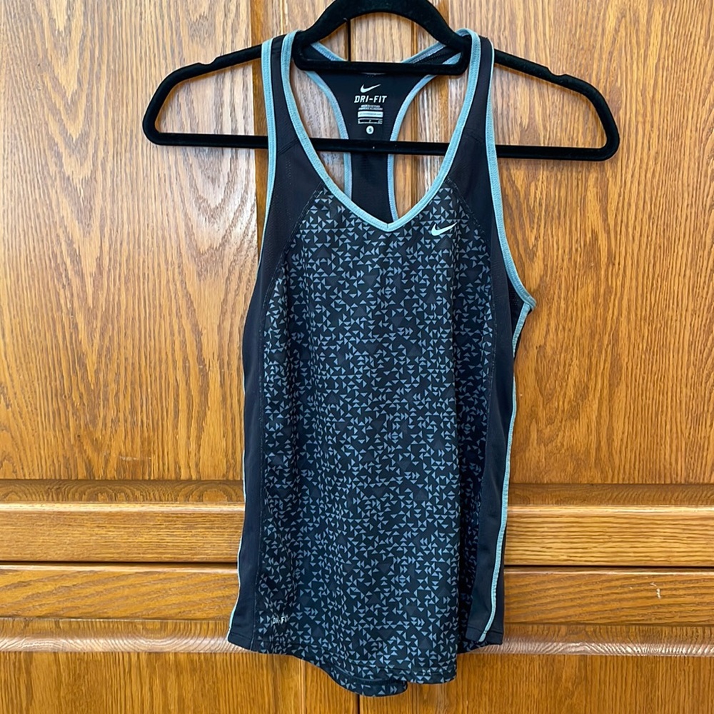 Nike Sri-fit size S workout tank top